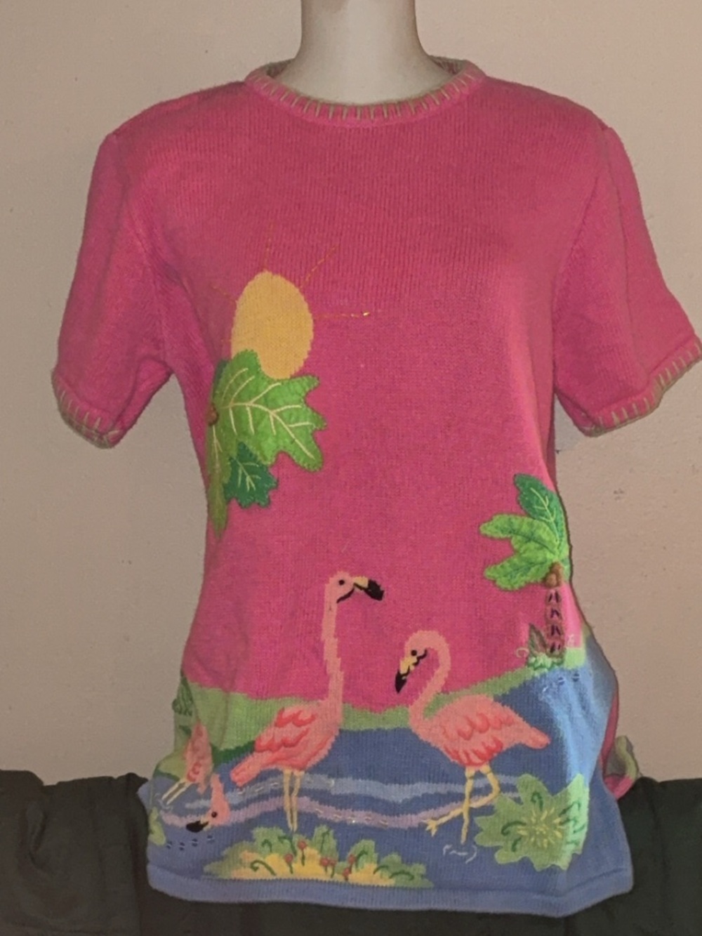 Quacker Factory Pink Flamingo Knit Top Medium Tropical Short Sleeve Sweater